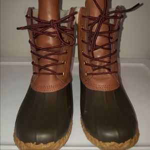 💕Tommy Hilfiger Duck Boots.